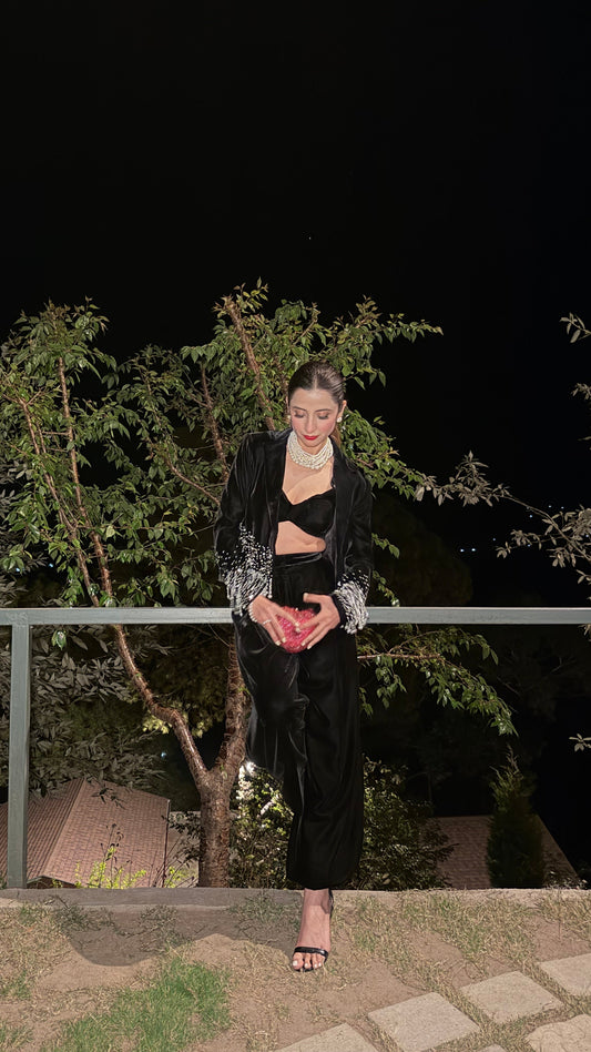 Noir Éclat Stone & Pearl Blazer set