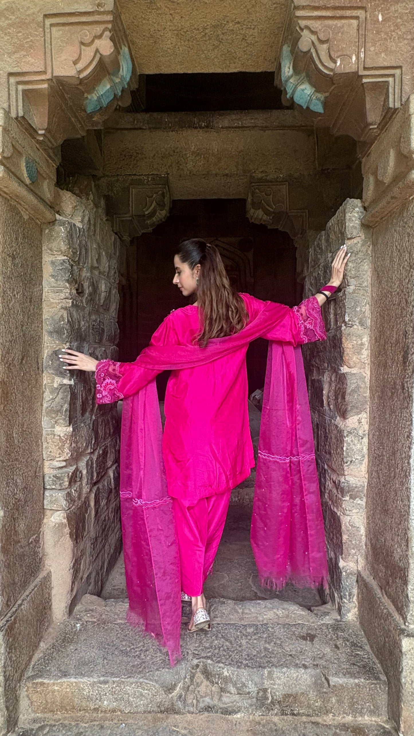 Gulaabo- Rani Pink Suit Set