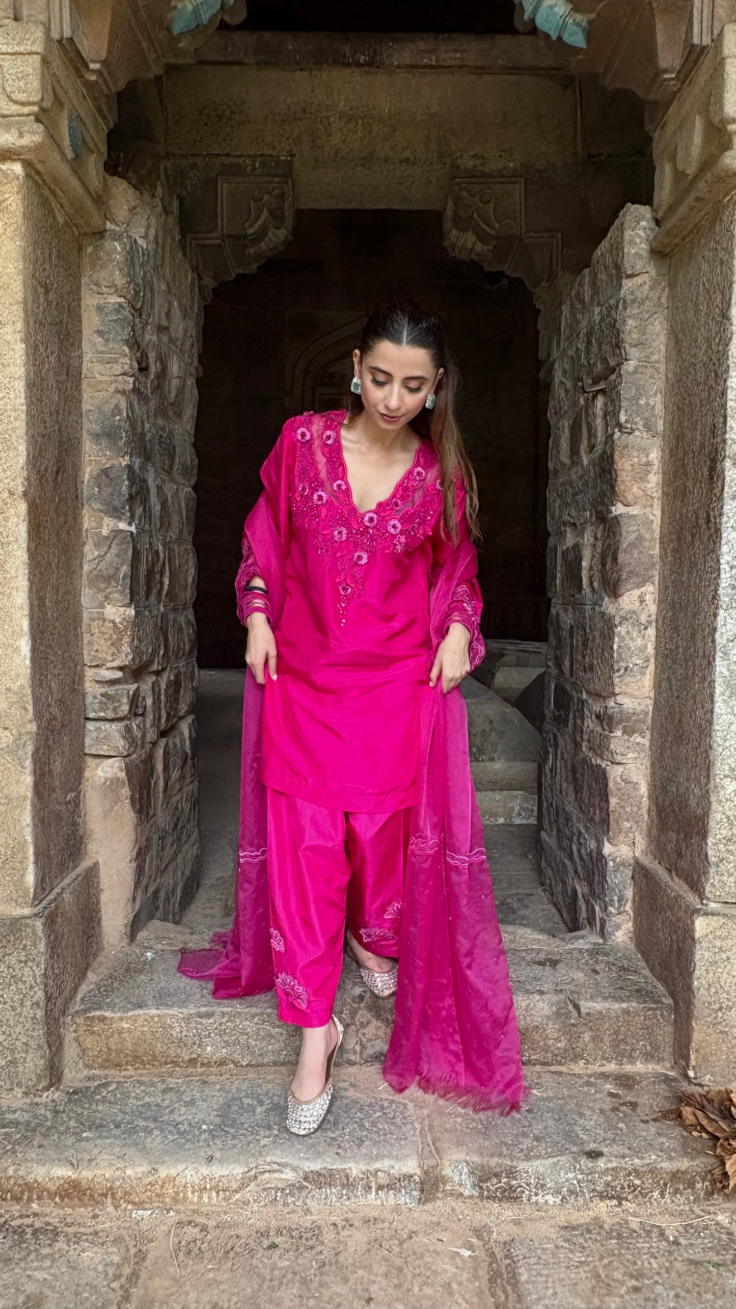 Gulaabo- Rani Pink Suit Set