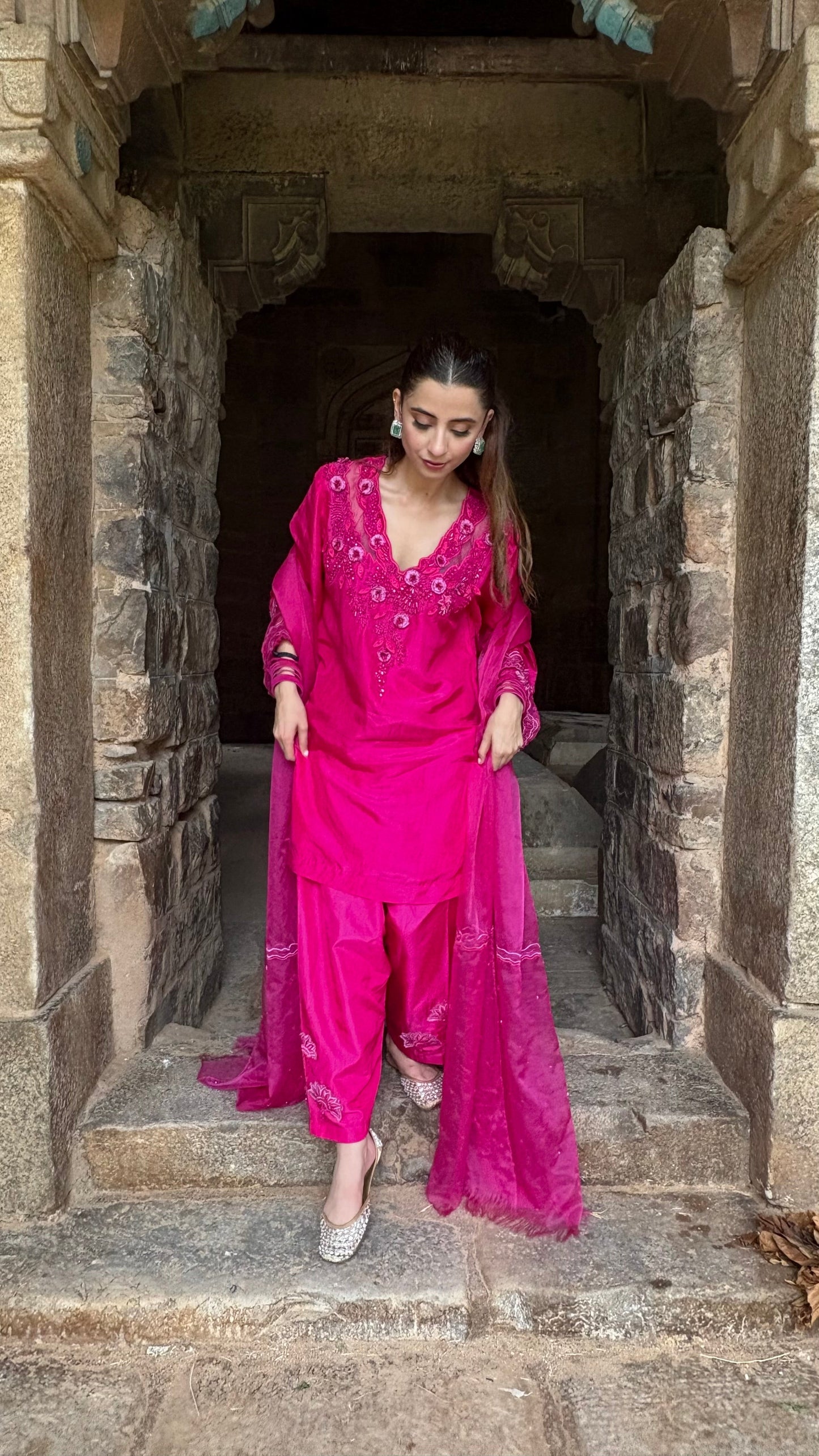 Gulaabo- Rani Pink Suit Set