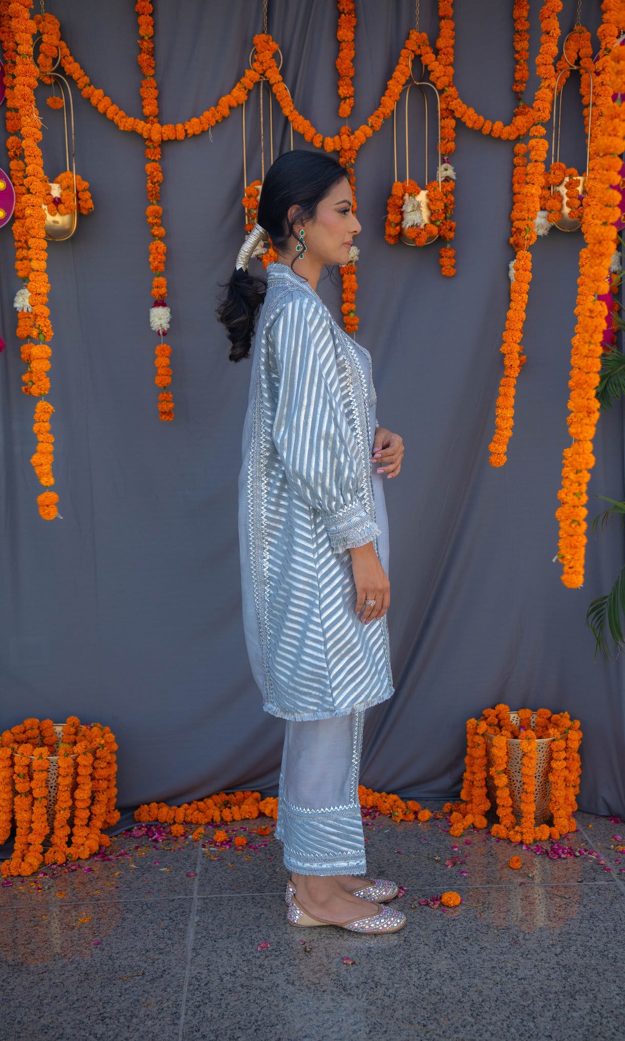 Silver choga set