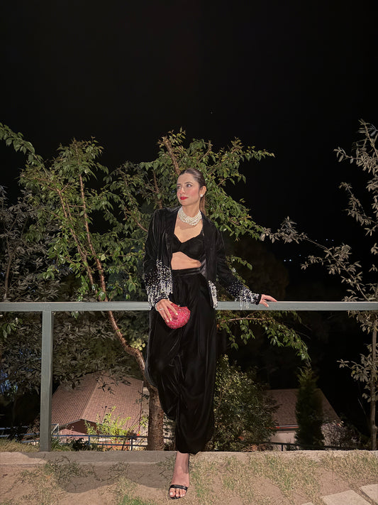 Noir Éclat Stone & Pearl Blazer set