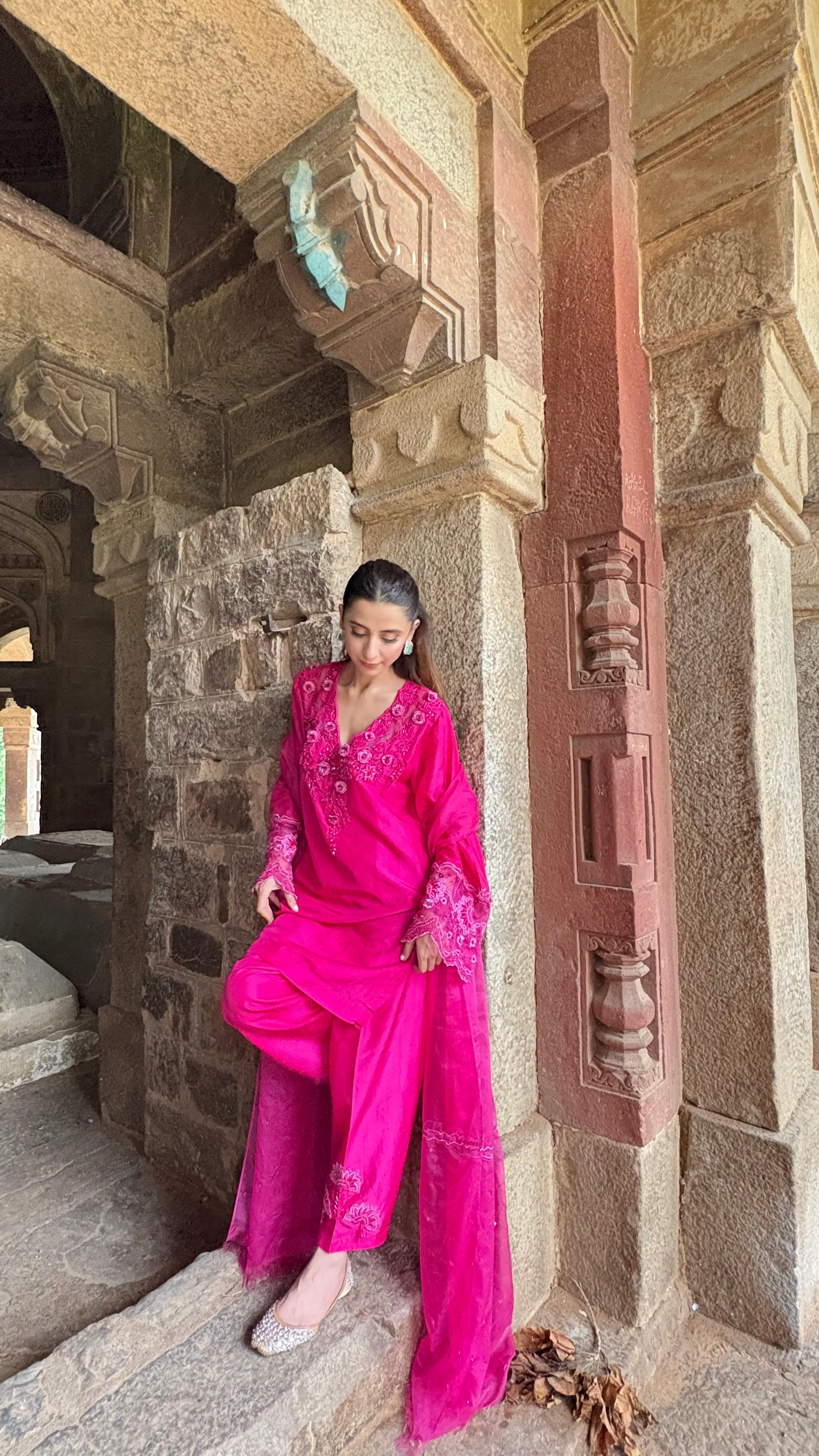 Gulaabo- Rani Pink Suit Set
