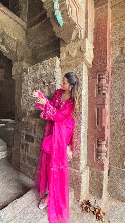 Gulaabo- Rani Pink Suit Set