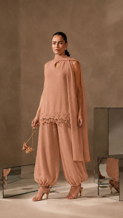 ELARA SUIT SET